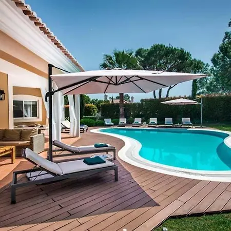 Villa Sleeps 14 With Pool Air Con And Wifi Quinta do Lago
